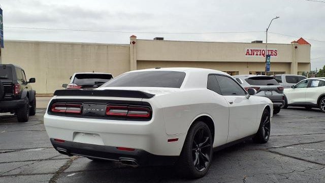 2018 Dodge Challenger SXT