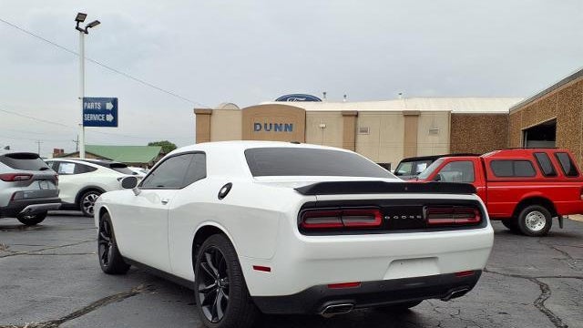 2018 Dodge Challenger SXT