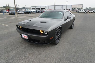 2022 Dodge Challenger SXT 2DR Coupe