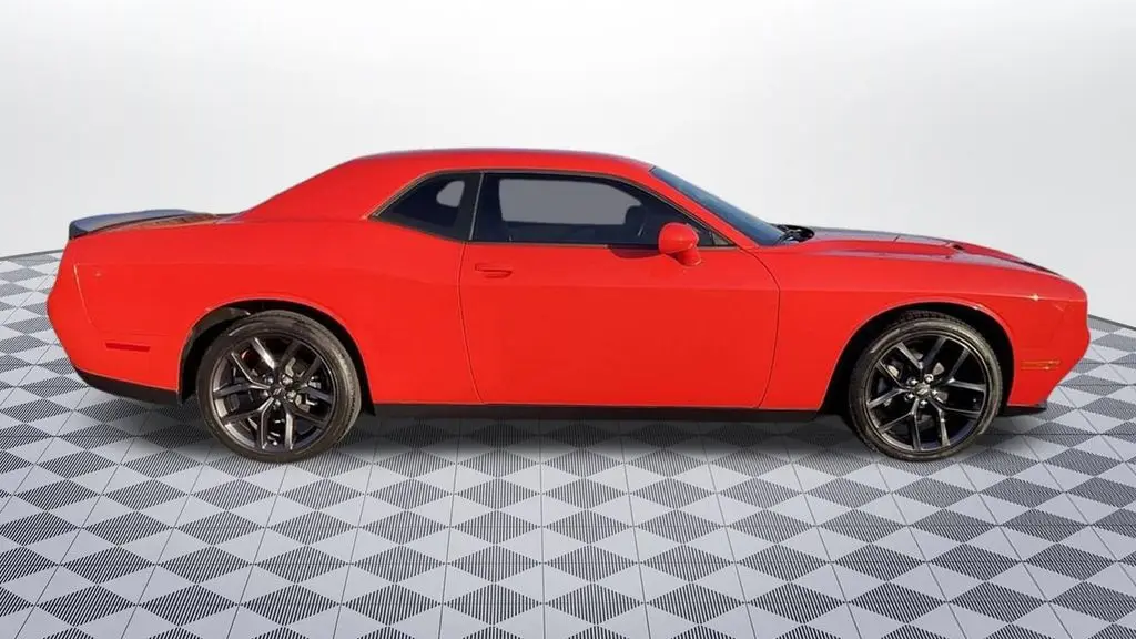 2023 Dodge Challenger SXT