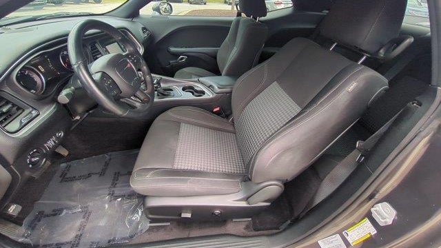 2017 Dodge Challenger SXT