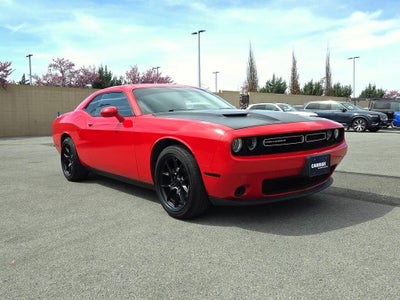 2016 Dodge Challenger SXT 2DR Coupe