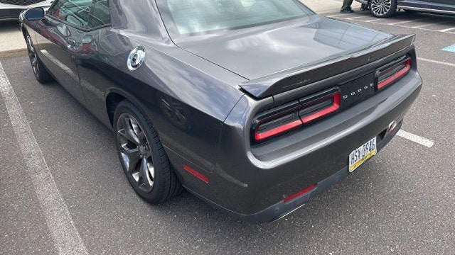 2016 Dodge Challenger SXT
