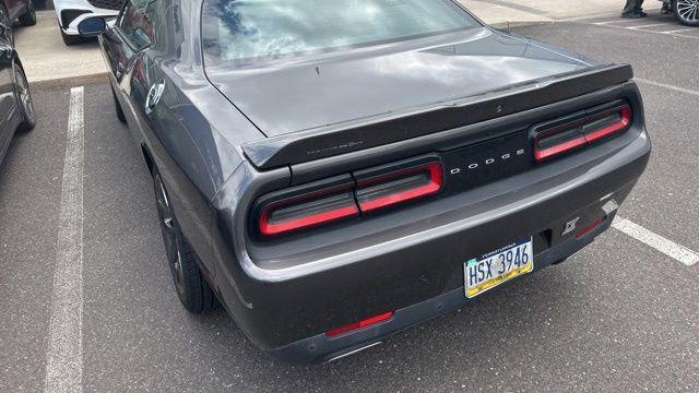 2016 Dodge Challenger SXT