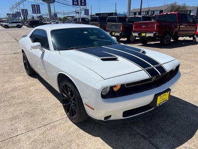2016 Dodge Challenger SXT 2DR Coupe