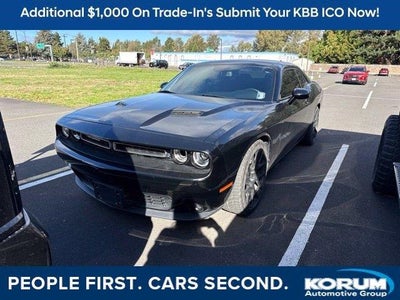 2018 Dodge Challenger SXT 2DR Coupe