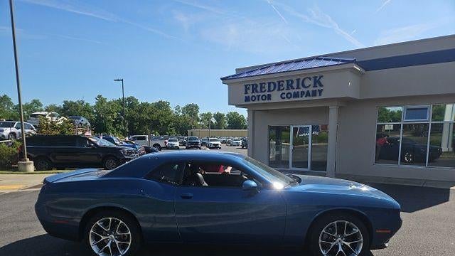2021 Dodge Challenger SXT