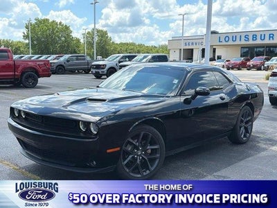 2021 Dodge Challenger SXT 2DR Coupe