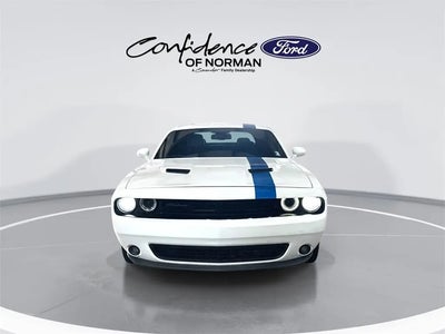 2020 Dodge Challenger SXT 2DR Coupe