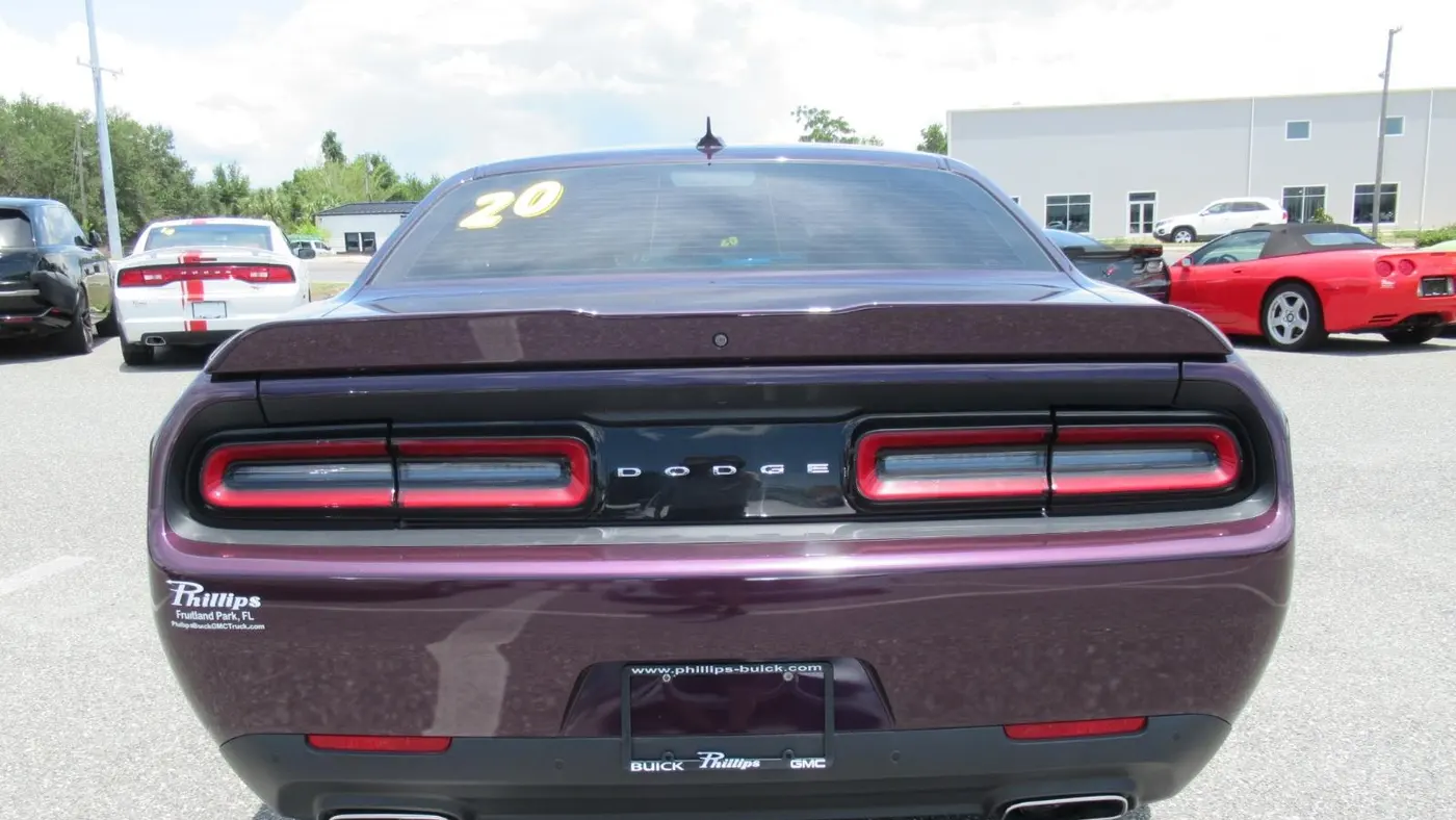 2020 Dodge Challenger SXT
