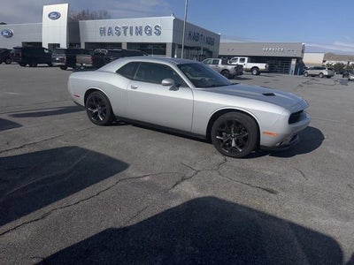 2020 Dodge Challenger SXT 2DR Coupe