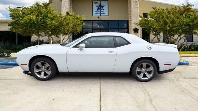 2021 Dodge Challenger SXT