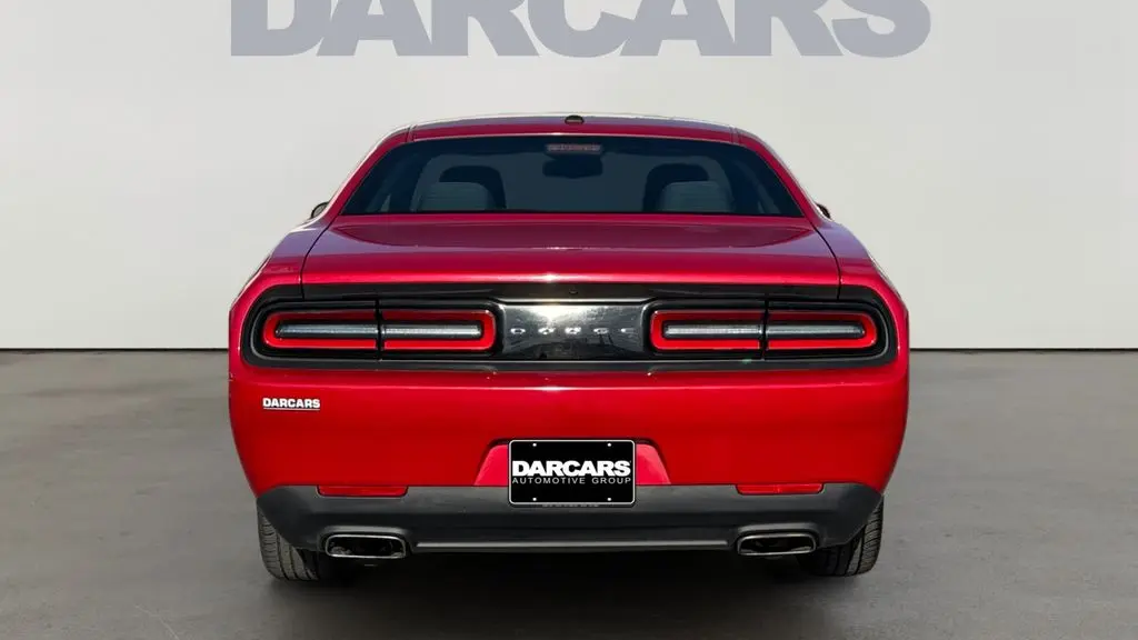 2016 Dodge Challenger SXT