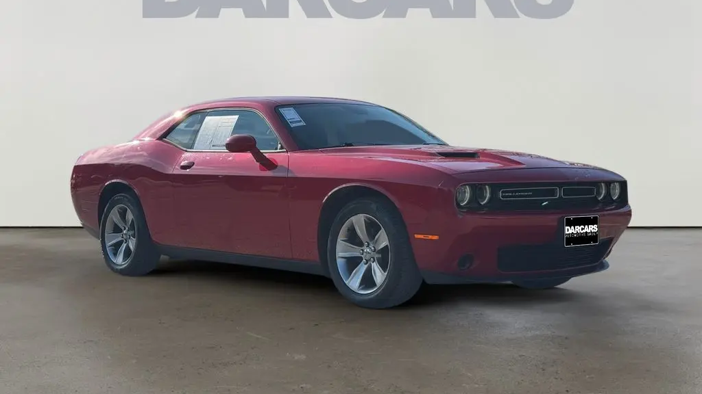 Preowned 2016 Dodge Challenger SXT for Sale