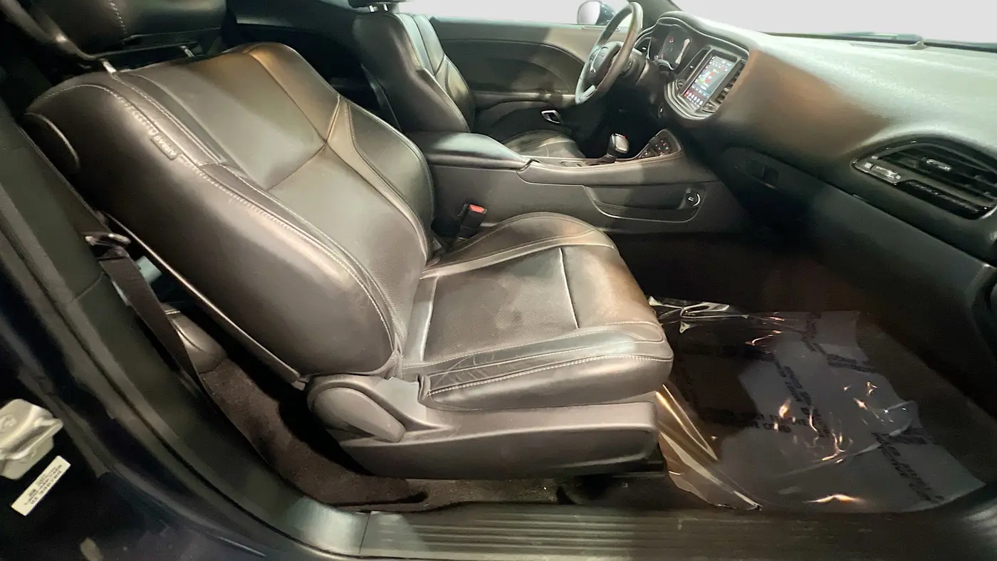 2018 Dodge Challenger SXT Plus