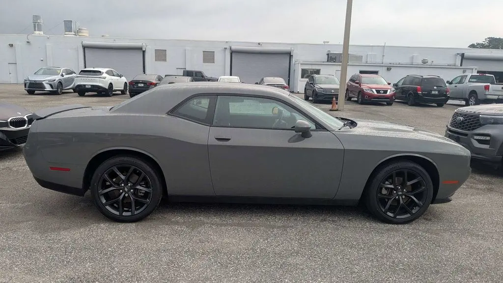 2023 Dodge Challenger SXT