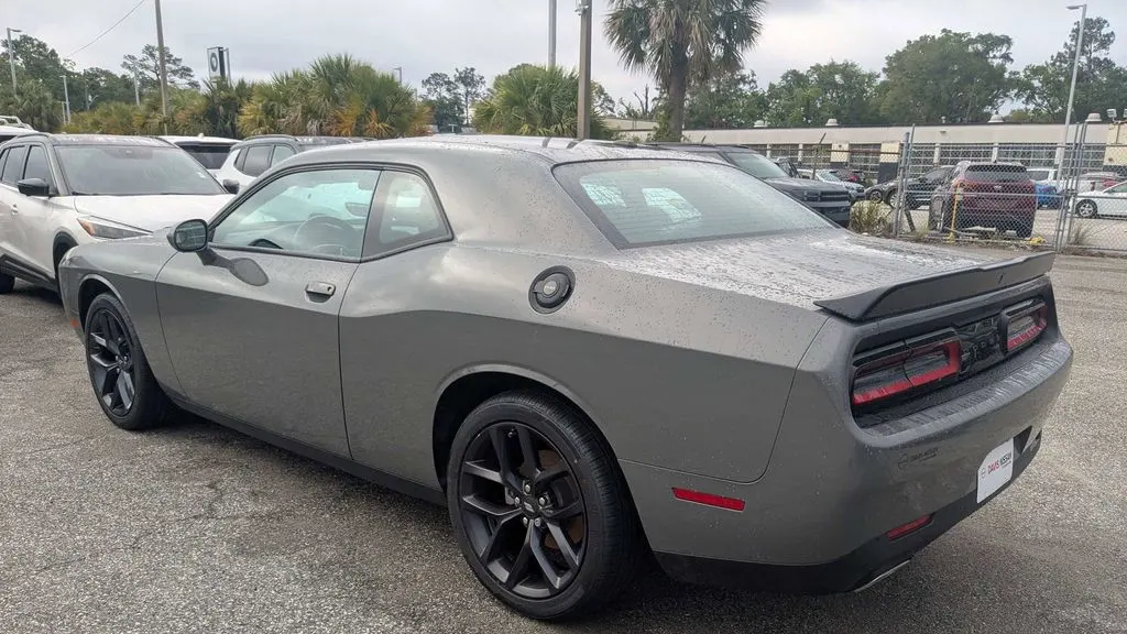 2023 Dodge Challenger SXT