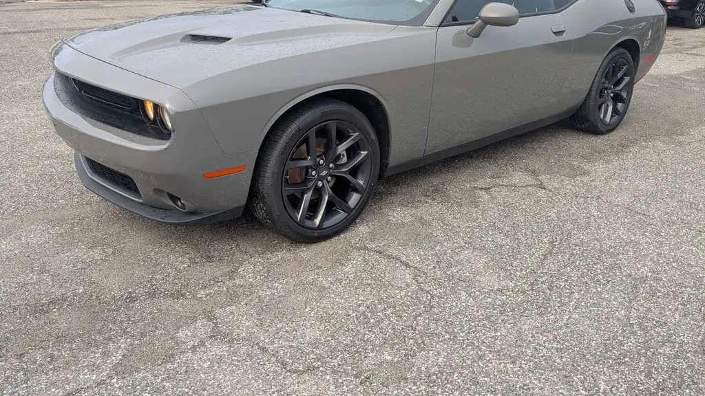 2023 Dodge Challenger SXT