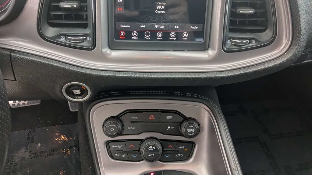 2023 Dodge Challenger SXT