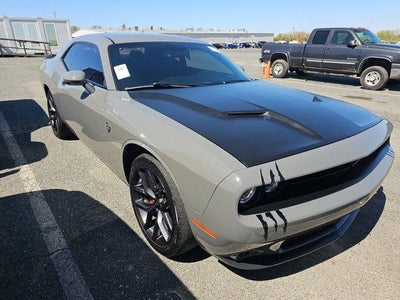 2019 Dodge Challenger SXT 2DR Coupe