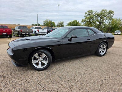 Photo of a 2019 Dodge Challenger SXT 2DR Coupe for sale