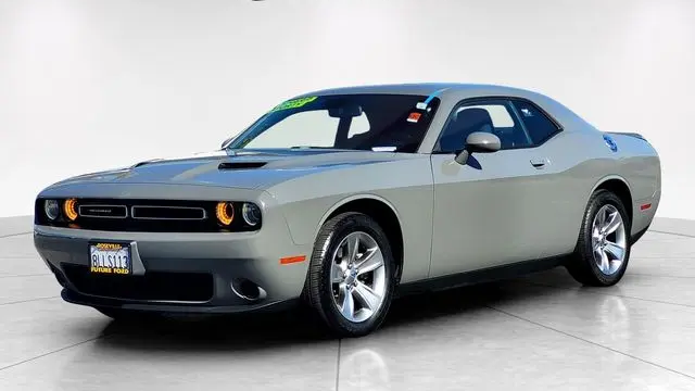 2019 Dodge Challenger SXT