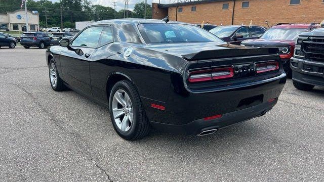 2022 Dodge Challenger SXT