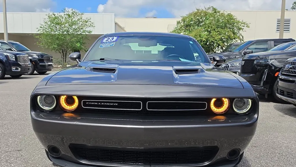 2023 Dodge Challenger SXT