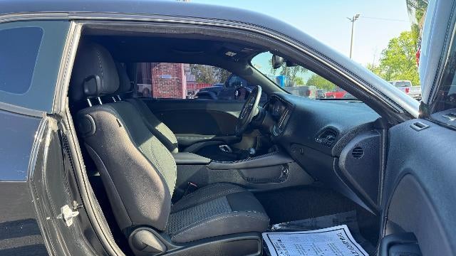 2015 Dodge Challenger SXT