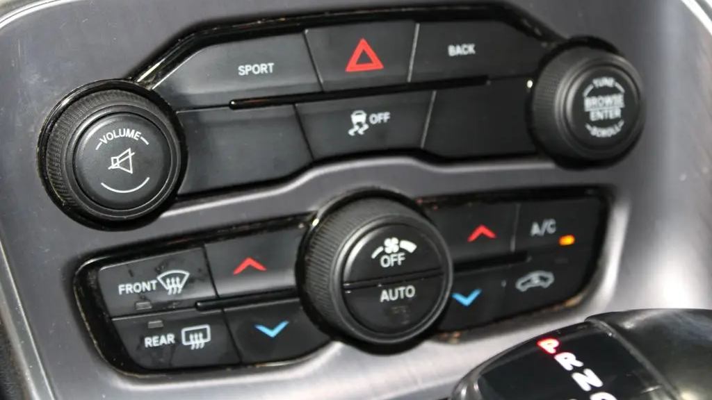 2016 Dodge Challenger SXT