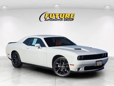 2021 Dodge Challenger SXT 2DR Coupe