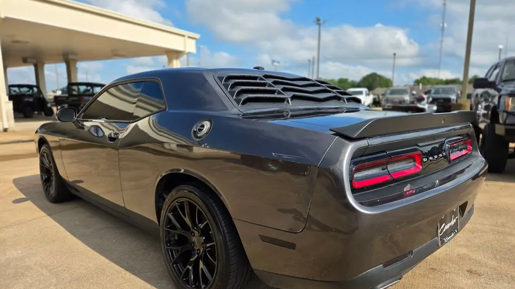2023 Dodge Challenger SXT