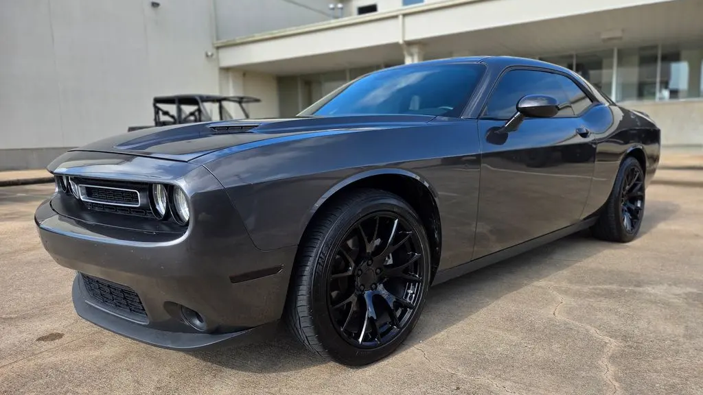 Preowned 2023 Dodge Challenger SXT for Sale
