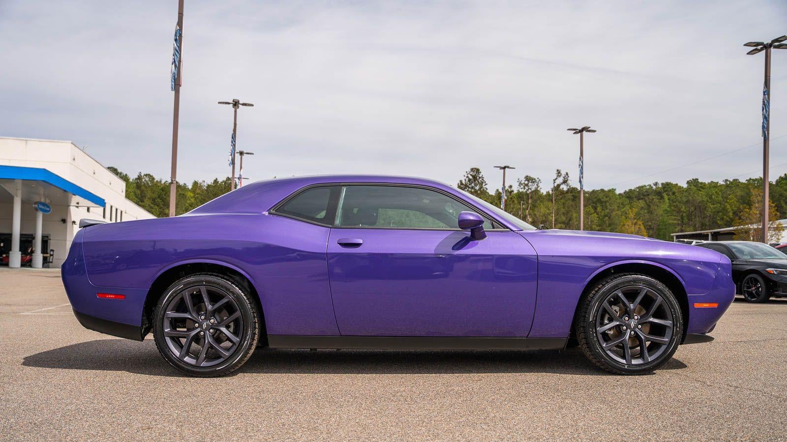 2023 Dodge Challenger SXT