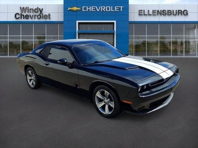 2016 Dodge Challenger SXT 2DR Coupe