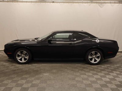 2016 Dodge Challenger SXT 2DR Coupe