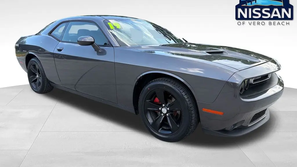 Preowned 2019 Dodge Challenger SXT for Sale