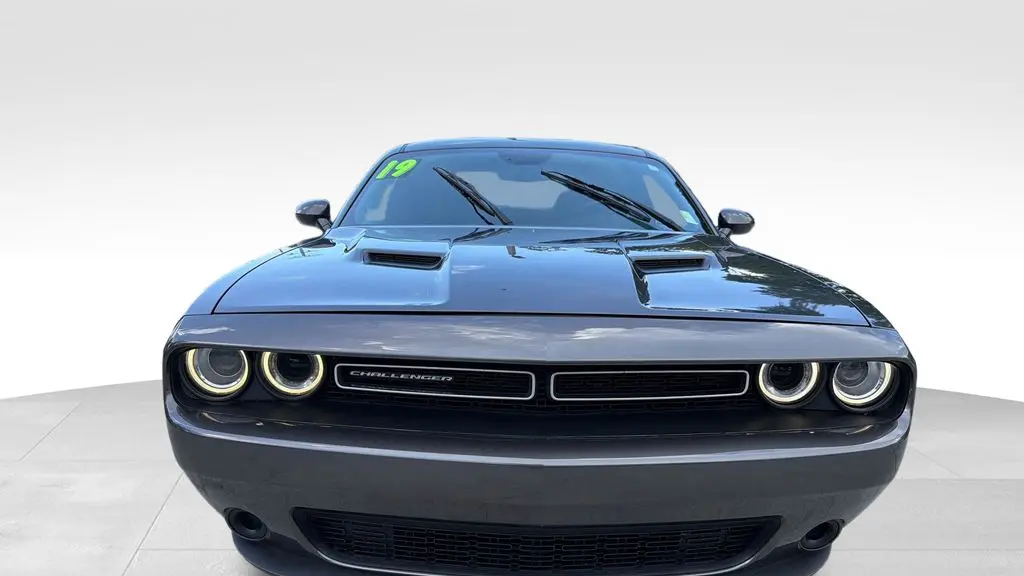2019 Dodge Challenger SXT