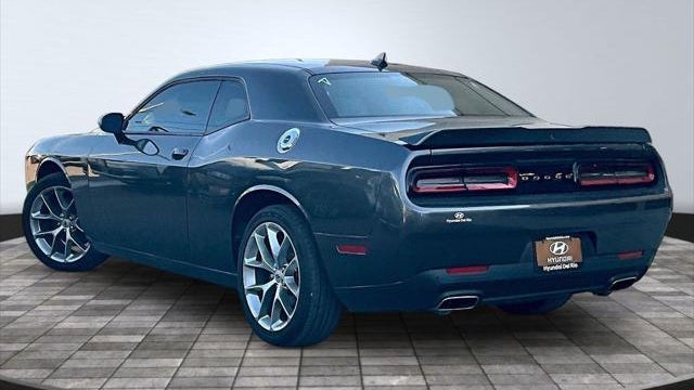 2021 Dodge Challenger SXT