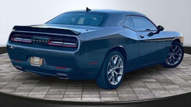 2021 Dodge Challenger SXT