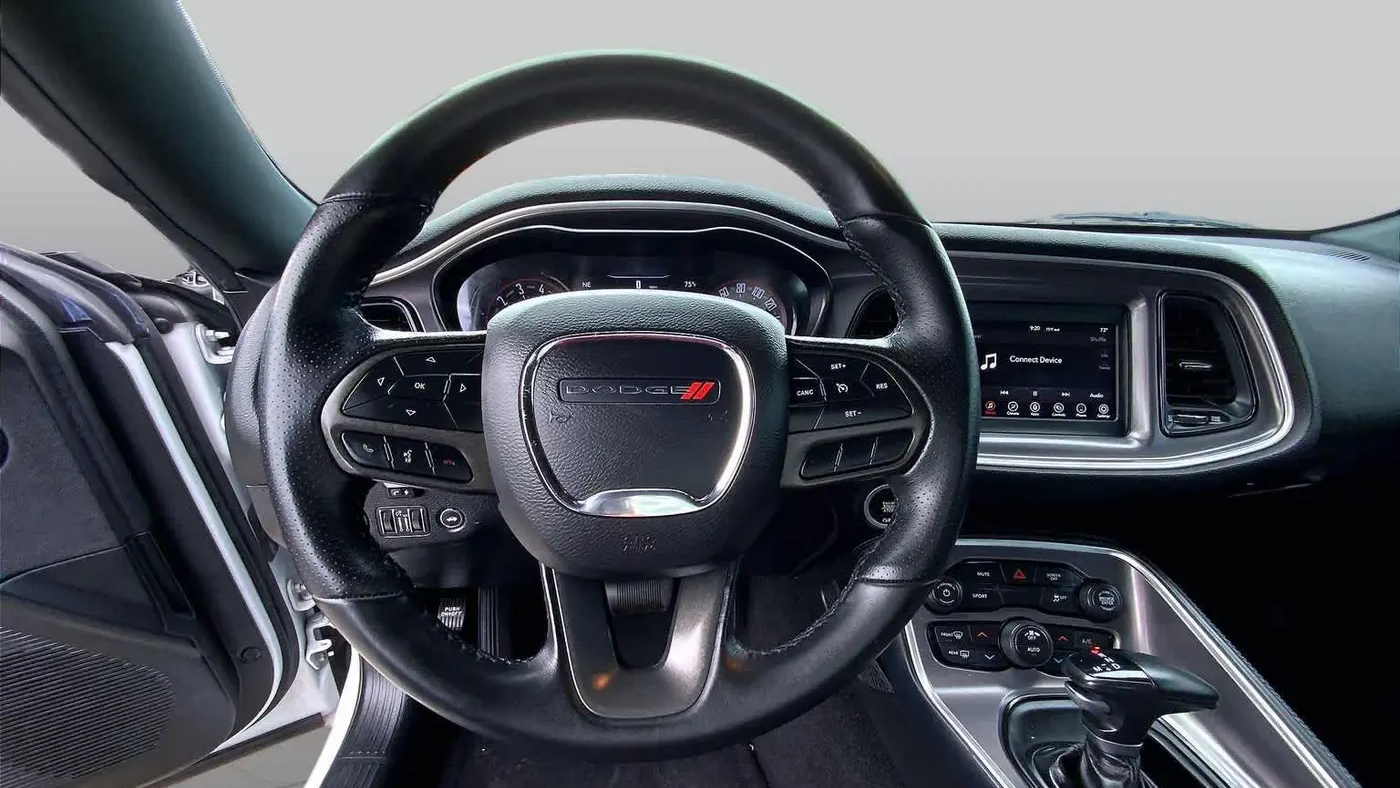 2021 Dodge Challenger SXT