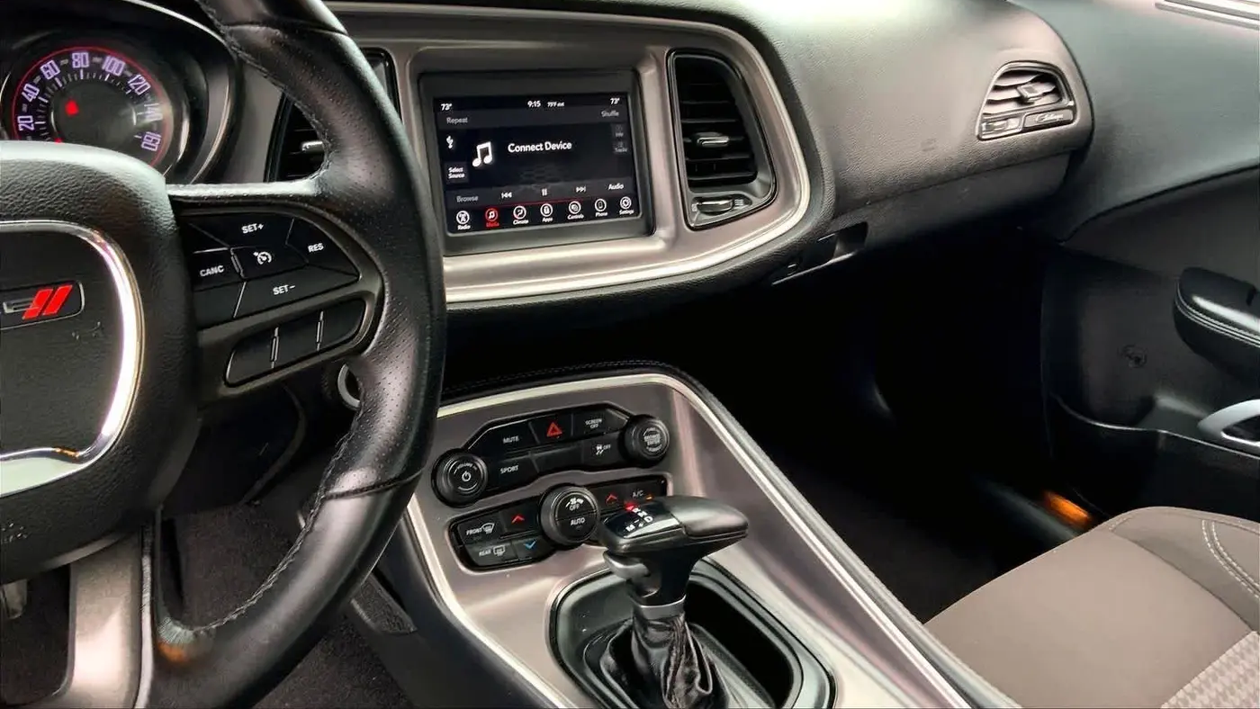 2021 Dodge Challenger SXT