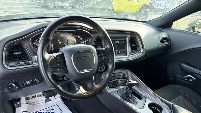 2023 Dodge Challenger SXT