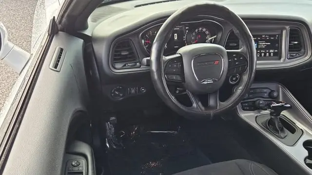 2023 Dodge Challenger SXT