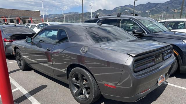 2016 Dodge Challenger SXT