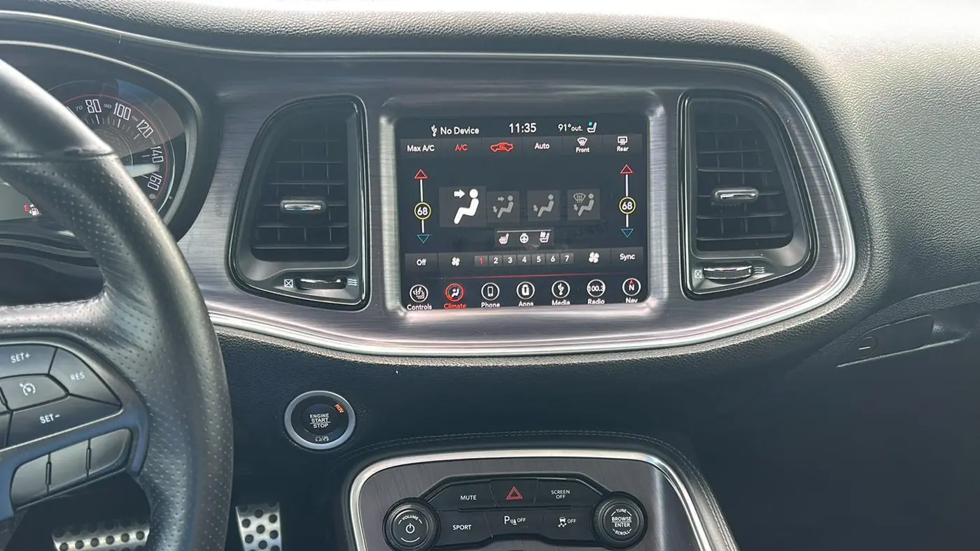 2018 Dodge Challenger SXT Plus