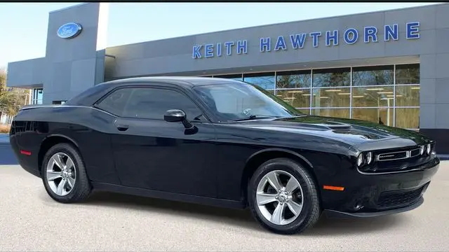 Preowned 2020 Dodge Challenger SXT for Sale