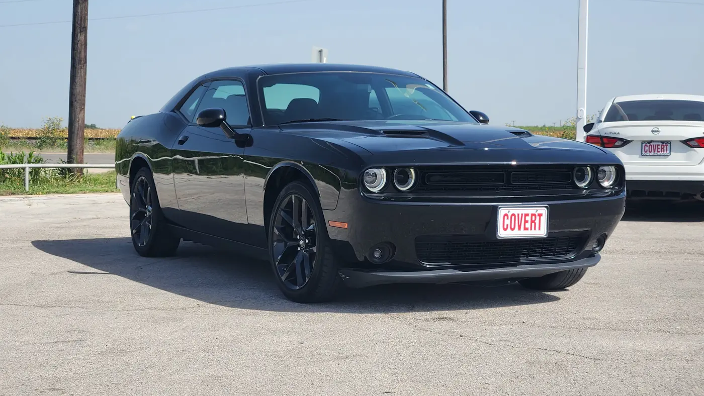 2022 Dodge Challenger SXT
