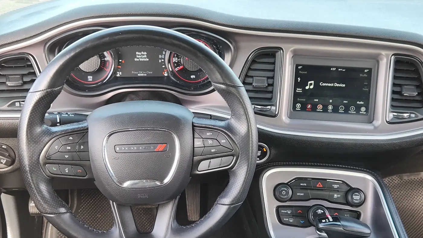 2022 Dodge Challenger SXT