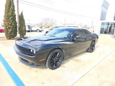 2016 Dodge Challenger SXT 2DR Coupe